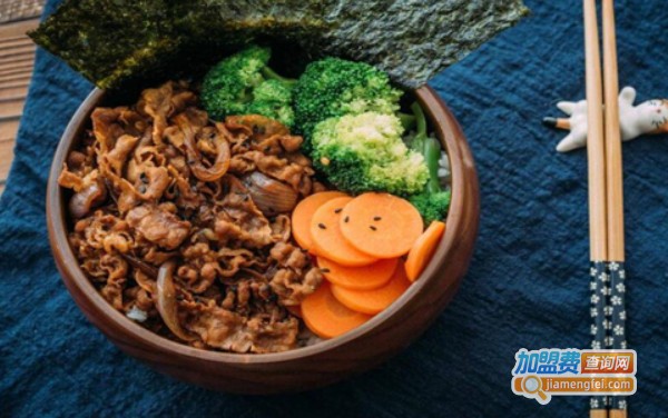 盖式妈妈18道精品拌饭加盟费