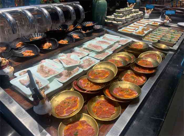 東盛炭烤自助料理加盟费