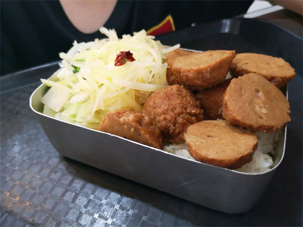 8090老饭盒加盟费