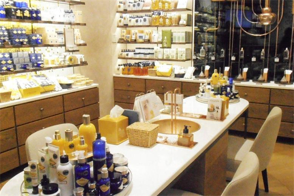 化妆品店加盟费