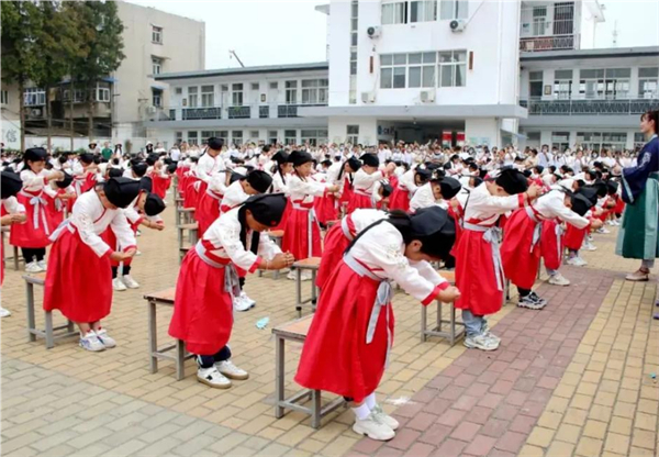 启心智教育加盟费