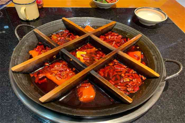 三块六重庆火锅加盟费