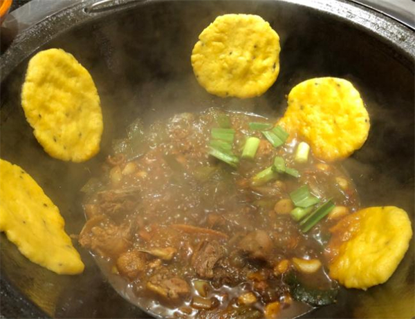 地锅鸡店加盟费
