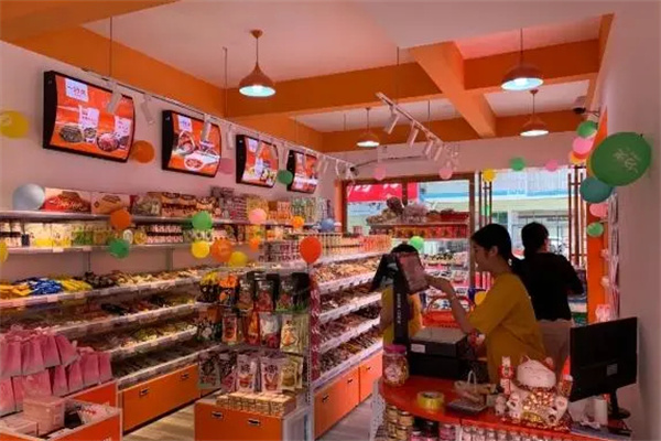 刘一鸣零食店加盟费
