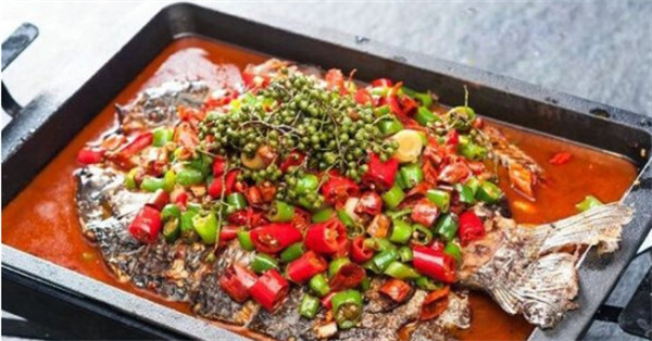 鱼你告白脆皮烤鱼:打造浪漫美食新风尚!
