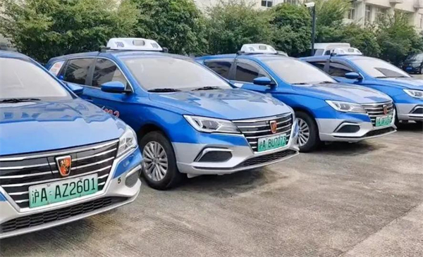 在上海开出租车需要什么条件？