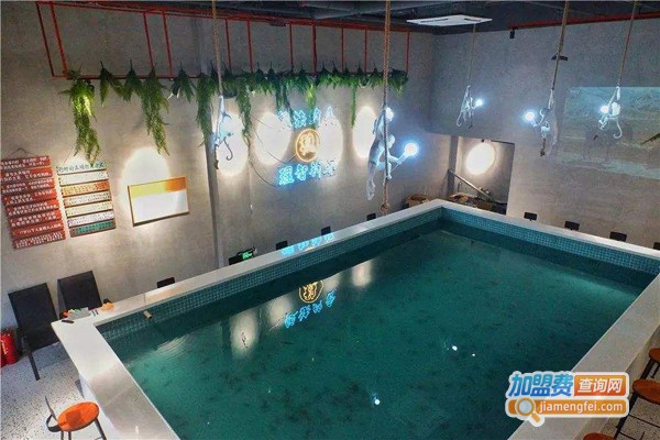 室内钓虾馆加盟费