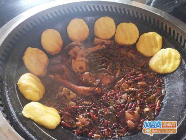 江湖乱炖铁锅炖加盟费