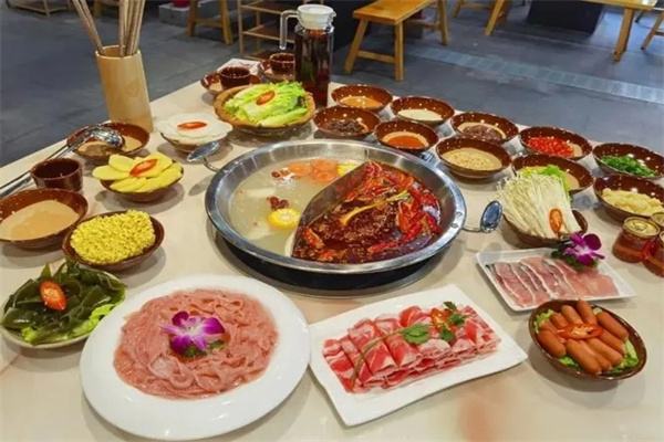 颜锅锅火锅加盟费