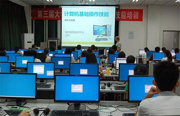 培训机构连锁加盟费