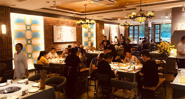 老阿婆火锅加盟加盟费用