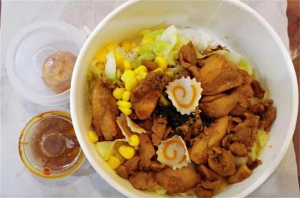 失控猫元气烧肉饭加盟加盟费用