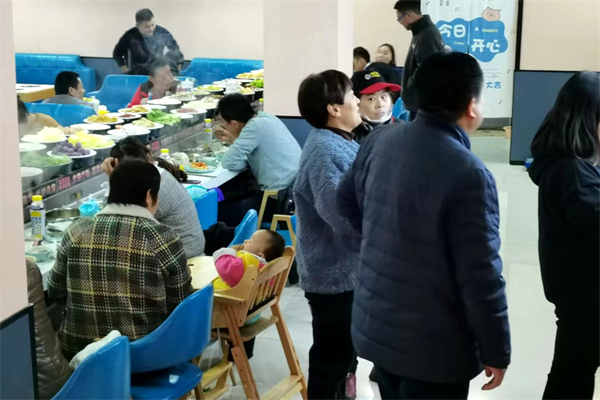 醉巴厨旋转小火锅加盟加盟费用