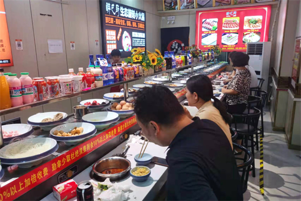 醉巴厨旋转小火锅加盟加盟费用