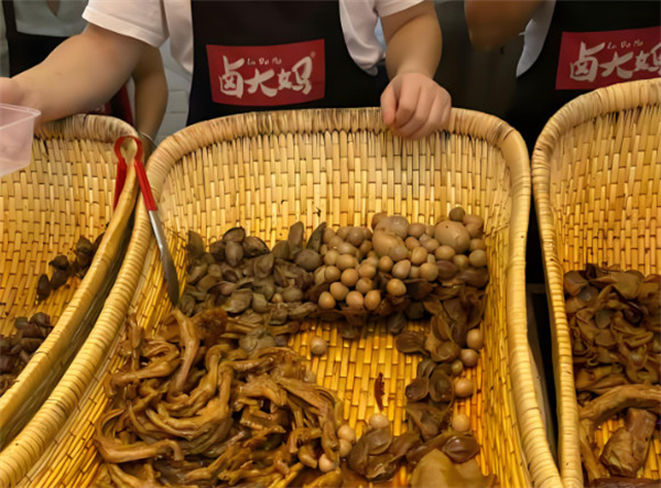 卤大妈加盟加盟费用