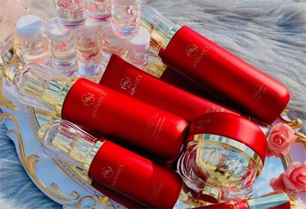 魅纳斯化妆品加盟加盟费用