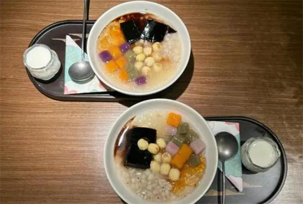 新中式糖水铺加盟加盟费用