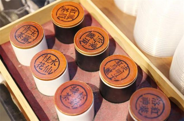 吃茶三千加盟加盟费用