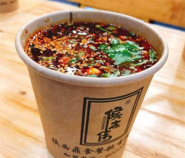 侯志伟酸辣粉加盟加盟费用