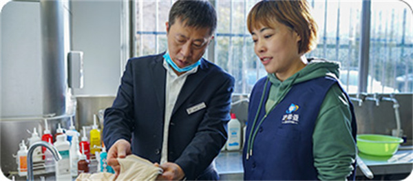 洁希亚洗衣店加盟费用