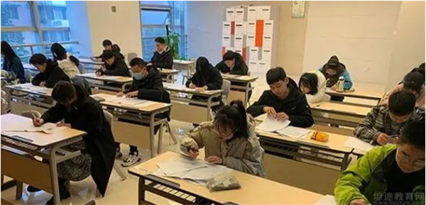 全科教育培训机构加盟加盟费用