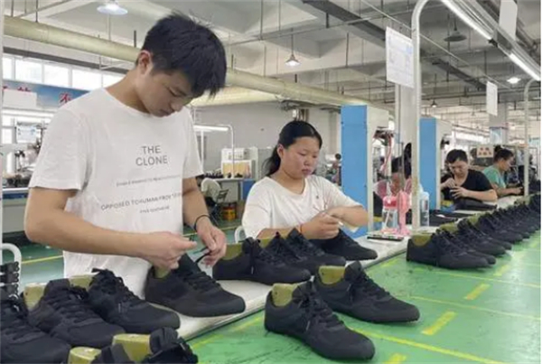 鞋子很忙加盟费用