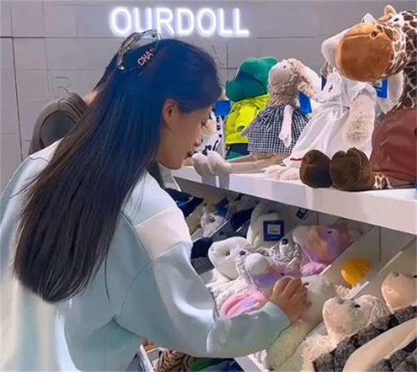 OURDOLL自制玩偶加盟加盟费用