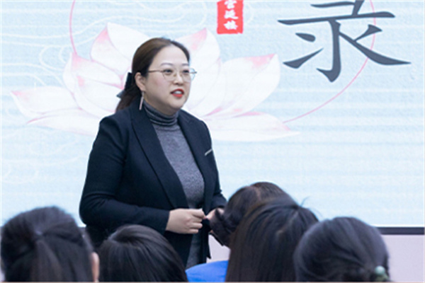 宫廷楼热灸养生馆加盟加盟费用