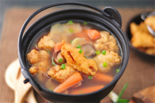 梦肴鲜酥肉小火锅加盟加盟费用