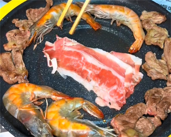 赖猫做主烤肉加盟加盟费用