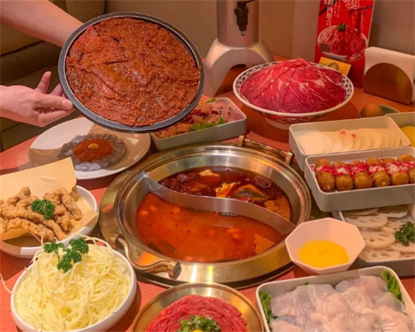 熊喵来了火锅加盟费用