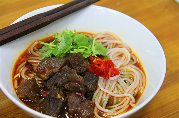 土黄牛肉粉加盟加盟费用