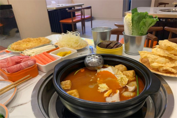 馋螺记螺蛳粉火锅加盟加盟费用