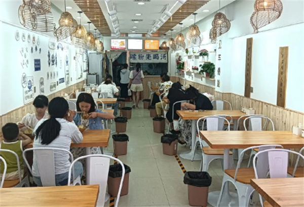 乐小烁螺蛳粉加盟加盟费用