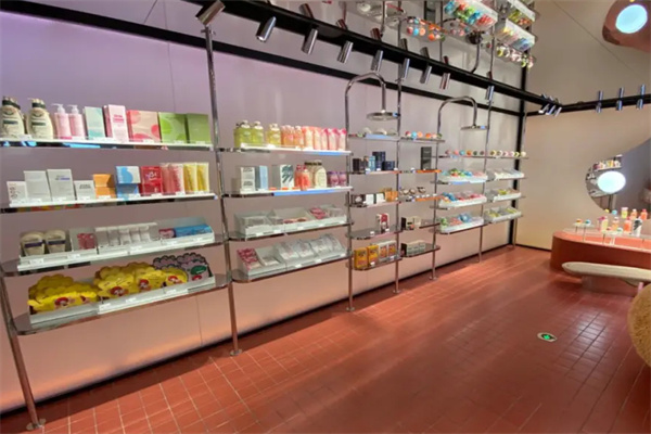 eueu全球美妆集合店加盟加盟费用