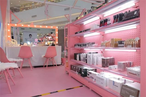 eueu全球美妆集合店加盟加盟费用
