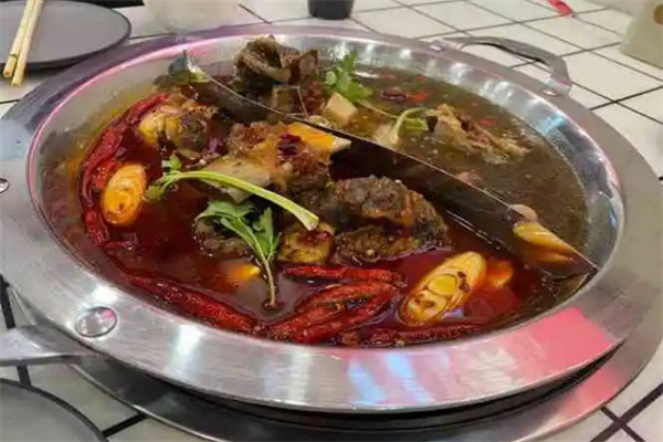 季掌门牛骨火锅加盟费用