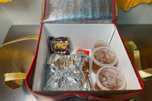 御厨三顺滋补蒸鸡加盟费用