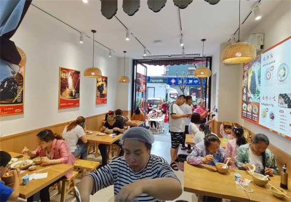 老汤和乌鸡米线加盟加盟费用