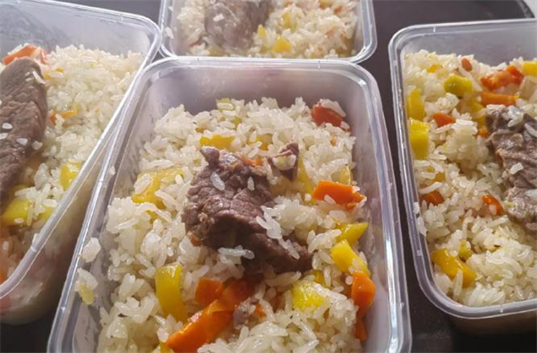 羊入虎口手抓饭加盟加盟费用