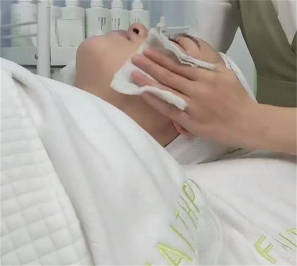 凡碧诗毛孔专研中心加盟加盟费用