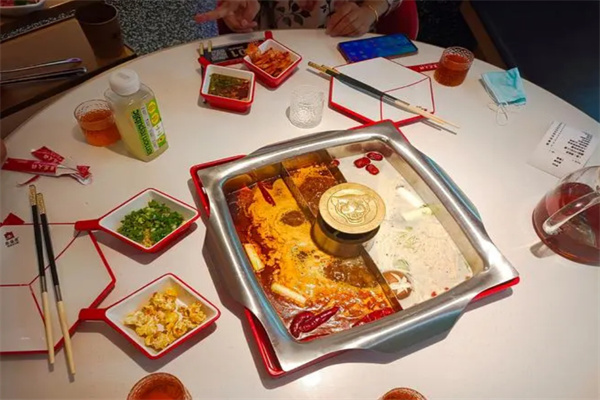 豆花姐烂豆花火锅加盟加盟费用