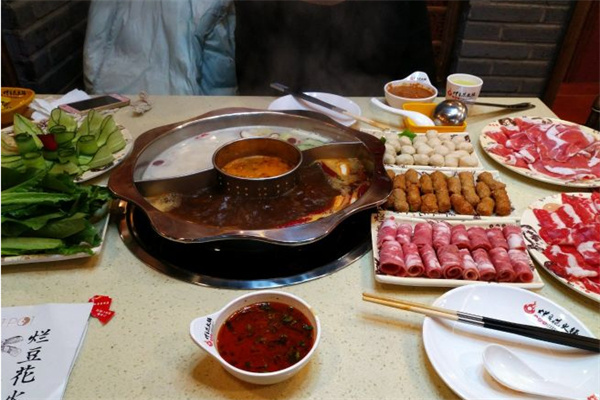 豆花姐烂豆花火锅加盟加盟费用