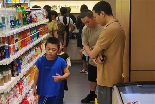言小木零食店加盟加盟费用