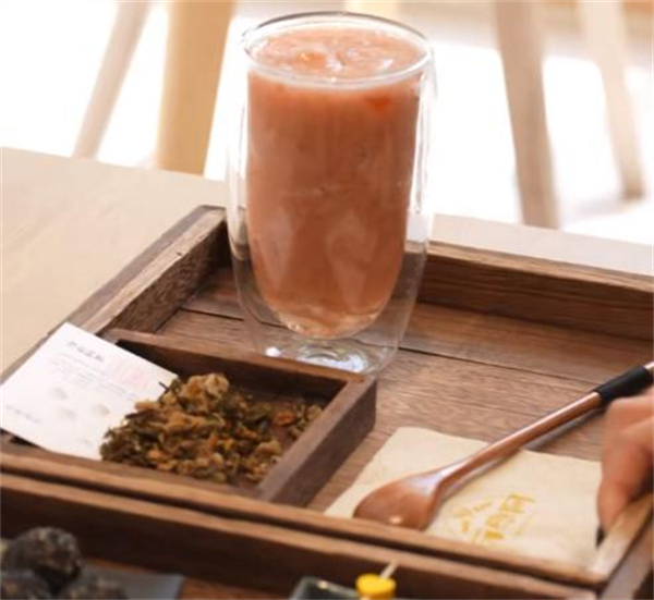 百草间奶茶加盟加盟费用