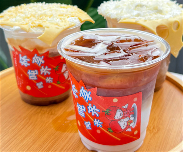 爽歪歪调茶局奶茶加盟加盟费用