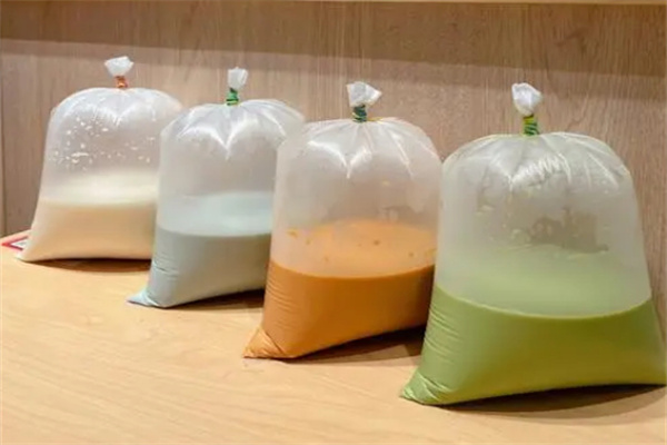 茶青云泰式奶茶加盟加盟费用