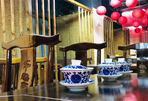 逗酒小馆烤肉加盟加盟费用
