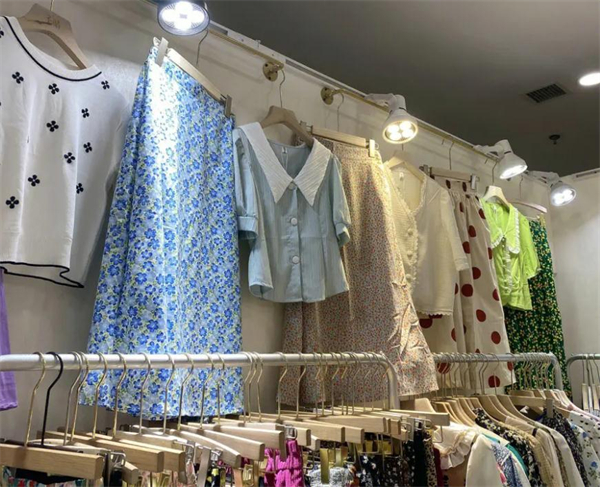 99元自助女装加盟加盟费用