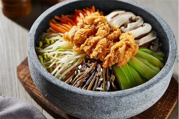 石锅拌饭店加盟加盟费用